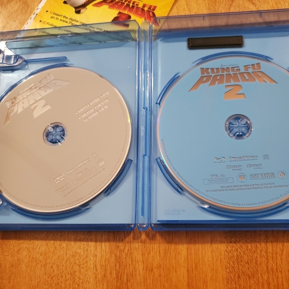 Kung Fu Panda 2 (Blu-ray, 2011)+ DVD +Digital Copy 2 Disc's - Picture 6 of 6